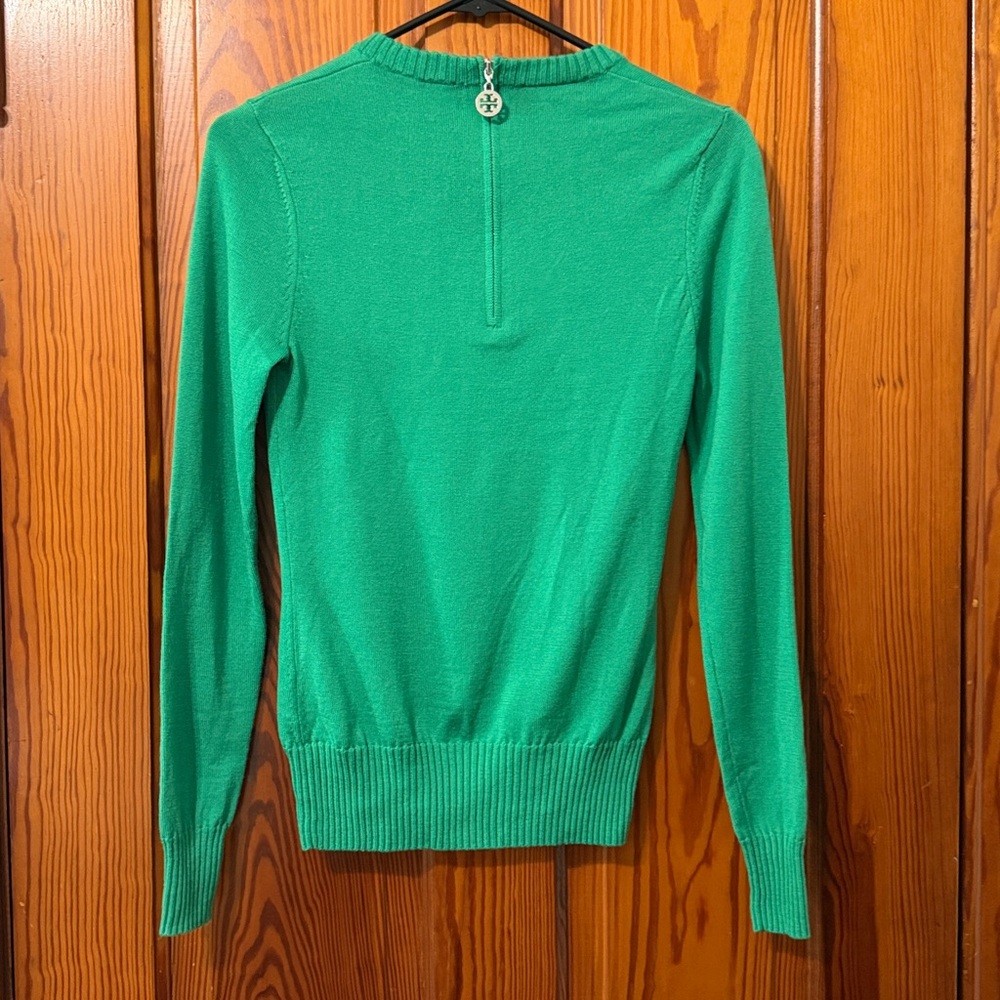 Tory Burch Wool Logo Pullover Sweater - Kelly Green with Silver Metallic Logo - Picture 5 of 15
